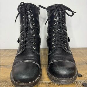 Taos Footwear Women’s Crave Boots Black Lace-Up Leather Boots with Side Zipper